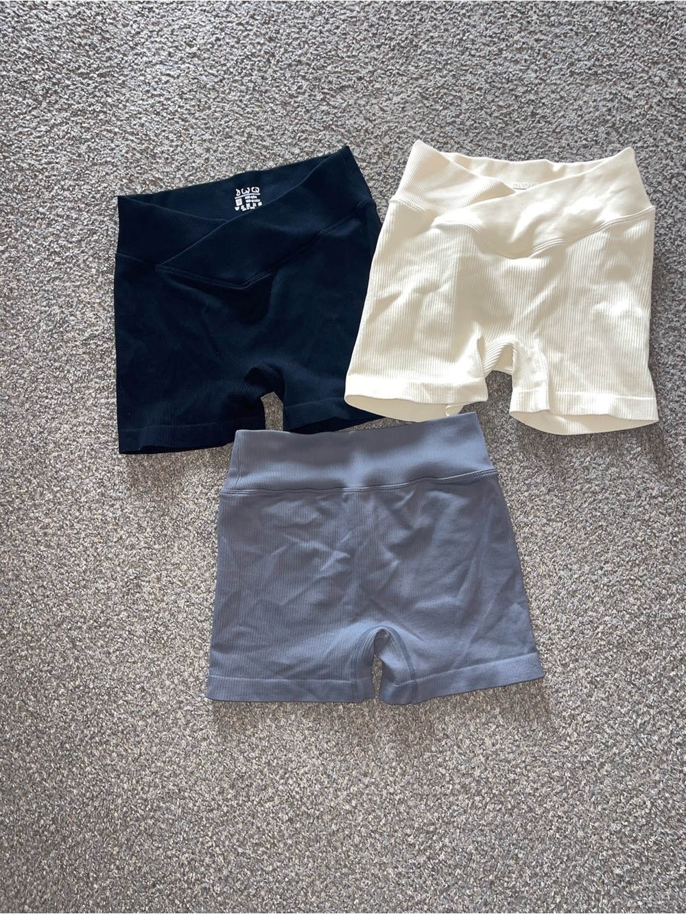 OQQ Women’s Bike Shorts Pack - Black, Cream & Gray